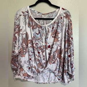 Free People Cream Blouse Relaxed Fit size medium